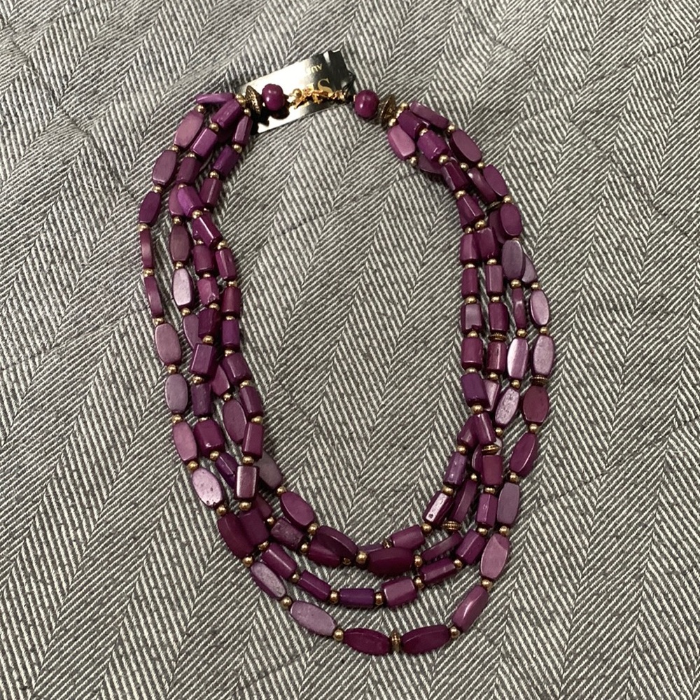 Beautiful purple necklace